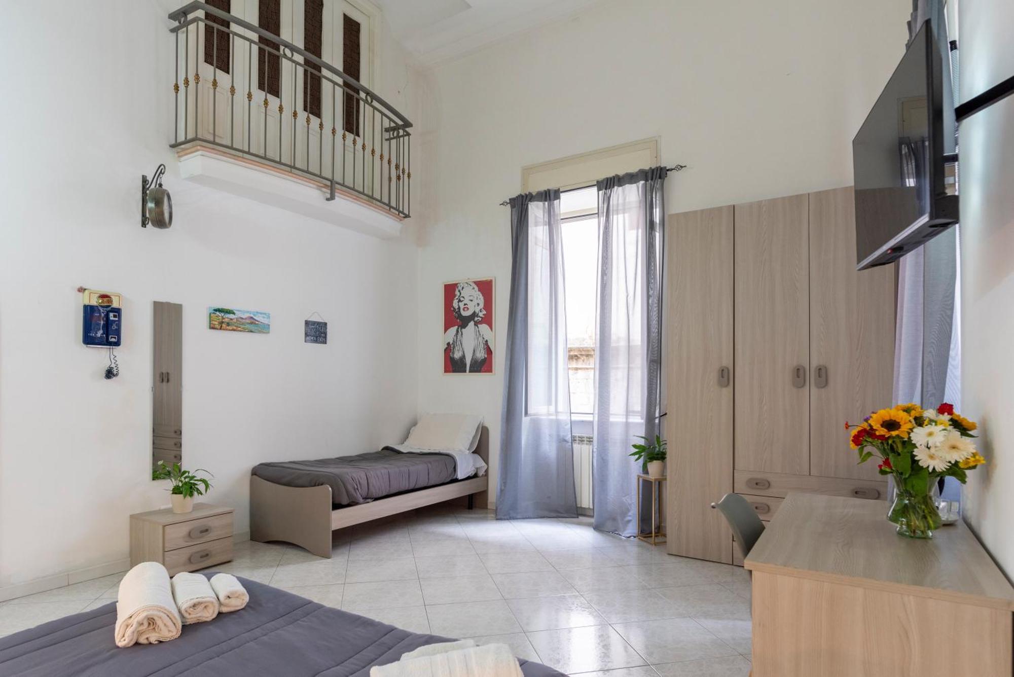 Napoli Centro, Dm Suites Dış mekan fotoğraf