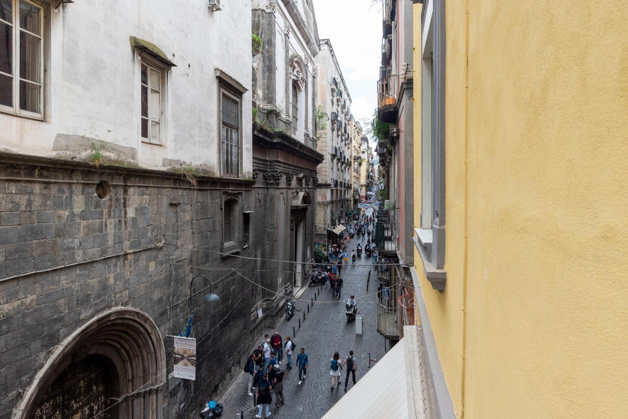 Napoli Centro, Dm Suites Dış mekan fotoğraf
