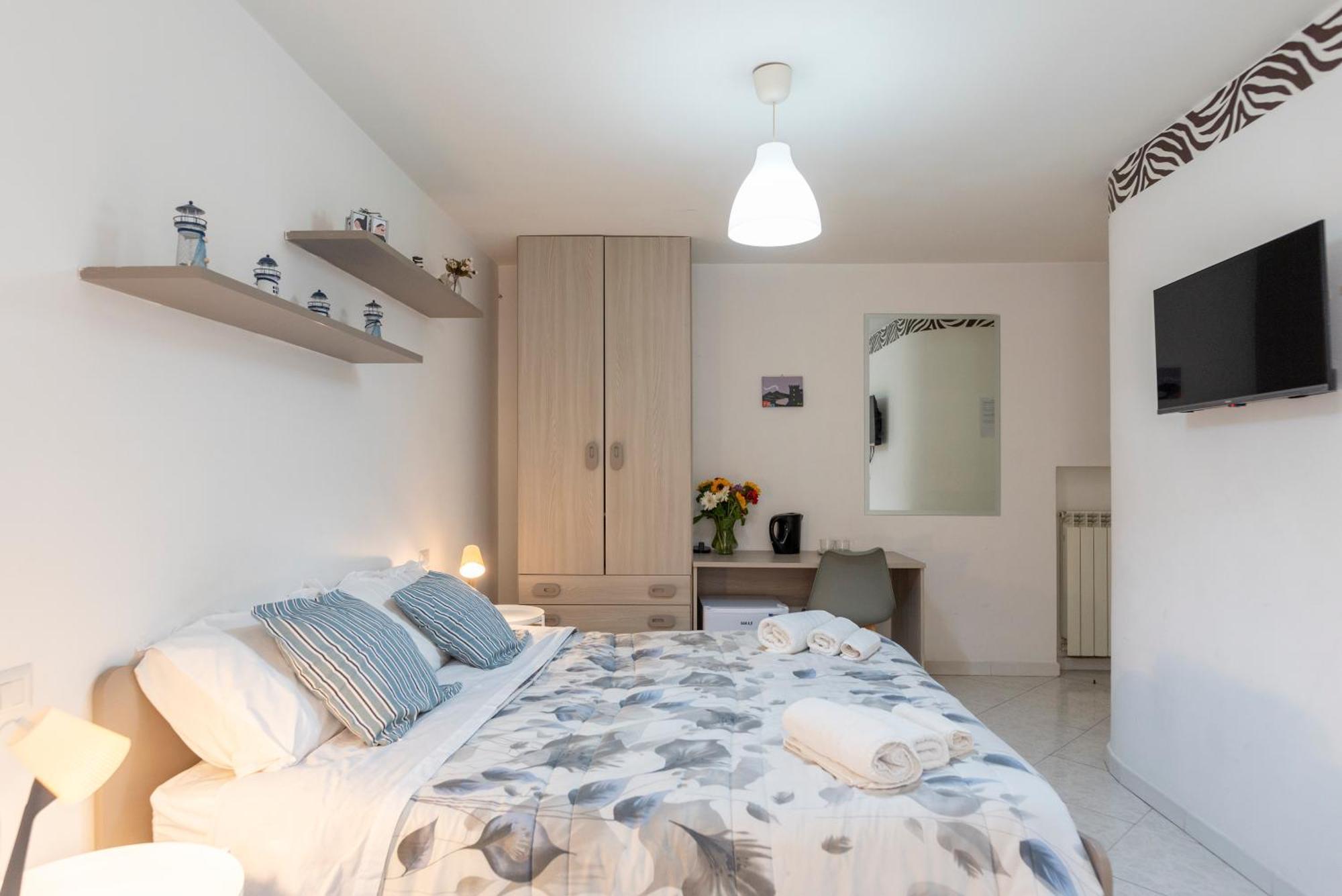 Napoli Centro, Dm Suites Dış mekan fotoğraf