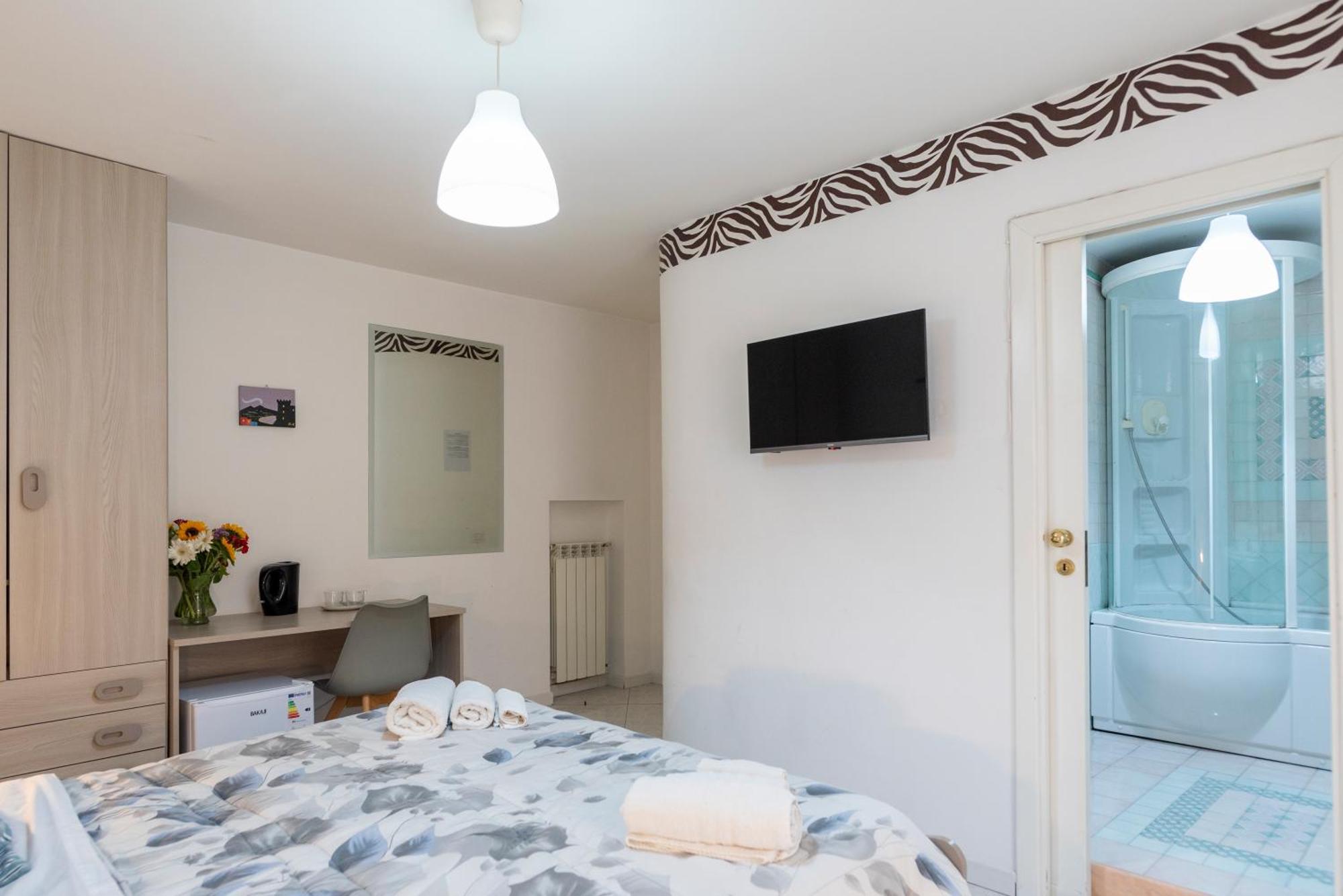 Napoli Centro, Dm Suites Dış mekan fotoğraf