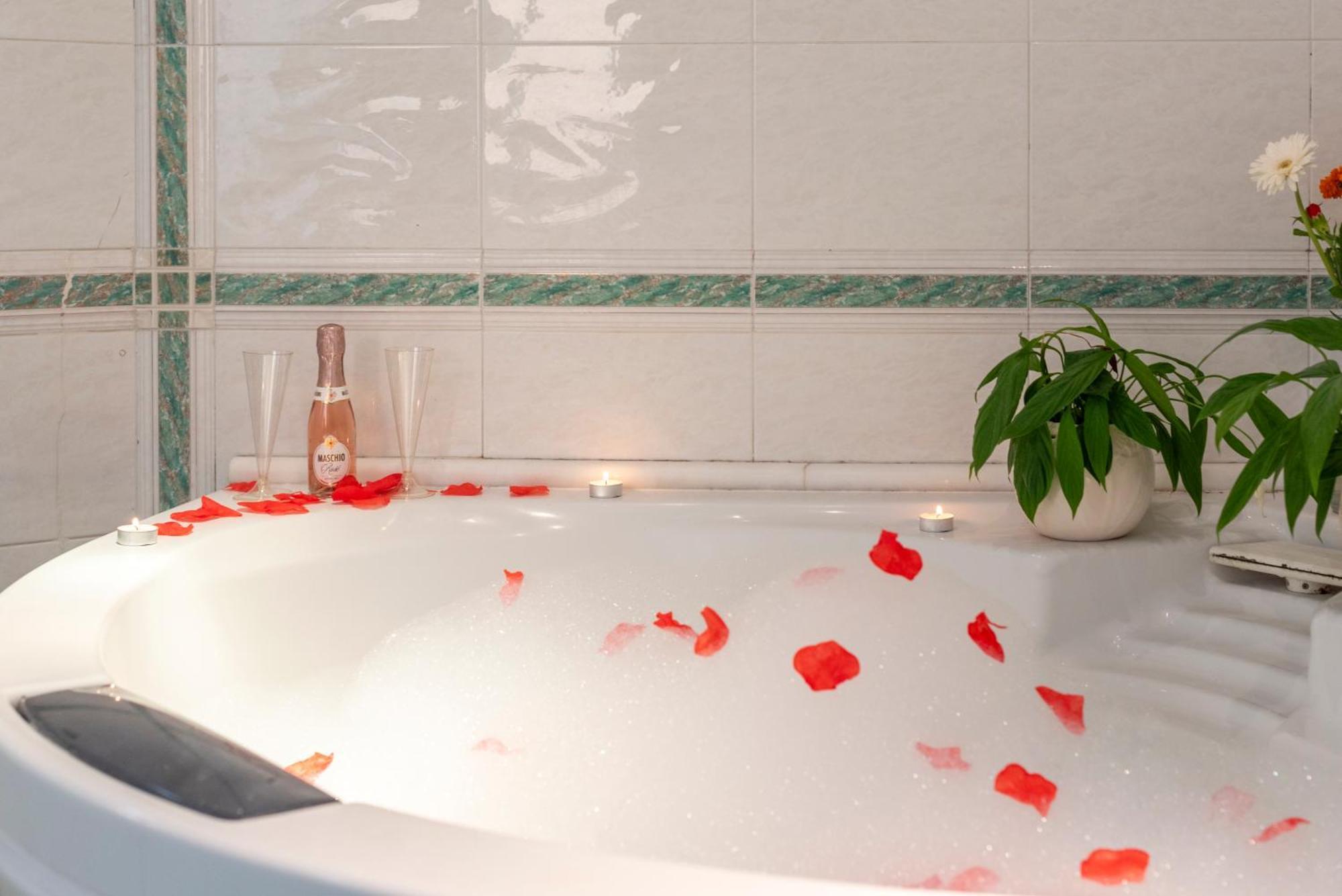 Napoli Centro, Dm Suites Dış mekan fotoğraf